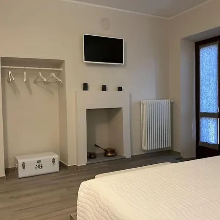 Casa Patrito - Barbera Апартаменты Бароло