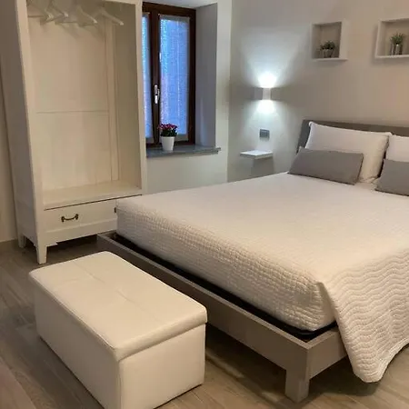 Casa Patrito - Barbera Apartment Barolo